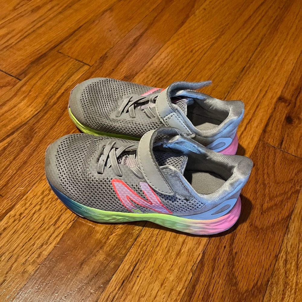 New Balance Kids Sneakers in Gray and Pink
